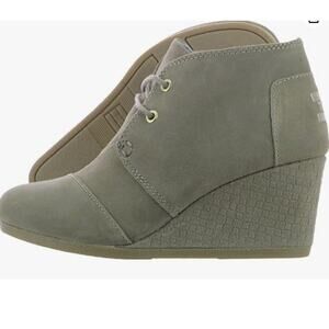 Toms Women's Desert Wedge Casual Shoe, Desert Taupe